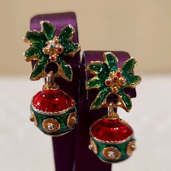 Vintage Holiday Christmas Enamel Holly Ball Dangle Drop Pierced Earrings - Picture 1 of 10